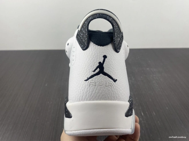 384664-101 6 Jordan Retro Oreo 1205